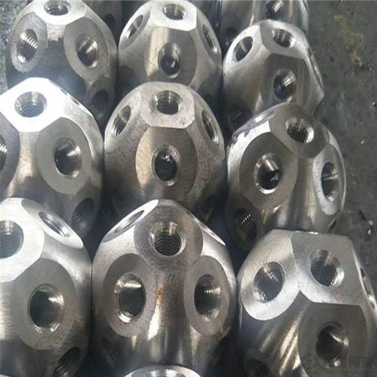 文昌螺栓球网架加工安装方法